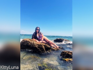 Visit KittyLuna profile