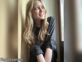 Visit SkySorceress profile