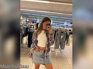 Visit MoonForYouu profile