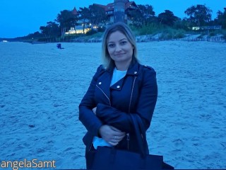 Visit angelaSamt profile