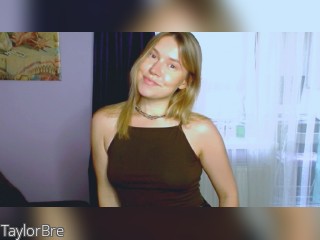 View TaylorBre profile in Strip HiLo category