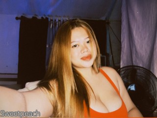 View Sweetpeach profile in Girls - A Little Shy category