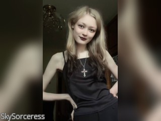 Visit SkySorceress profile