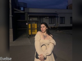 Visit Evelise profile