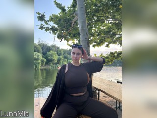Visit LunaMia profile