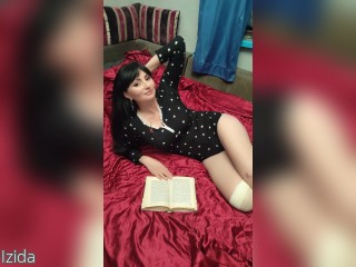 Visit Izida profile