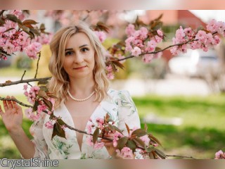 View CrystalShine profile in Long Term or Marriage category