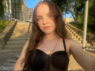 Visit Oleo19 profile