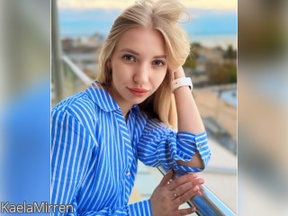 Visit KaelaMirren profile