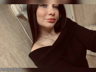 Visit AvelynNoir profile