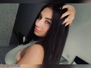 View AvelynNoir profile in Make New Friends category