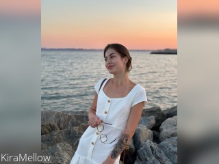 Visit KiraMellow profile