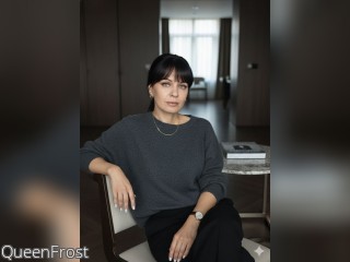 View QueenFrost profile in Make New Friends category