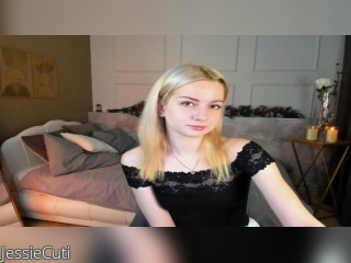 Visit JessieCuti profile