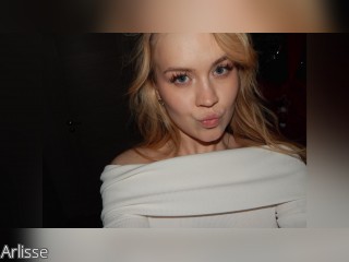 Visit Arlisse profile