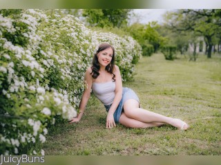 Visit JuicyBuns profile