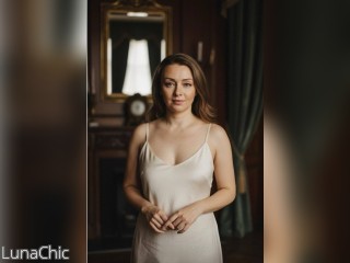 Visit LunaChic profile