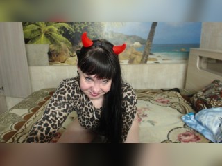 View Destinybbb profile in Strip HiLo category