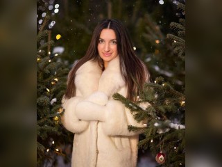 Visit Shakira profile