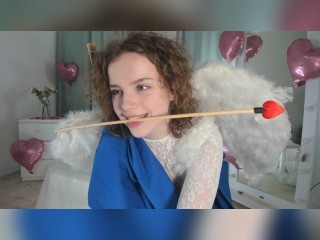 View GabiAddams profile in Glamour Girls category