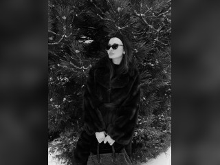 Visit LadySparcle profile