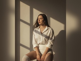 View SweetTi profile in Girls - Not So Shy category