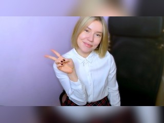 Visit TaylorBre profile