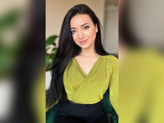 View MonAmour000 profile in Glamour Girls category