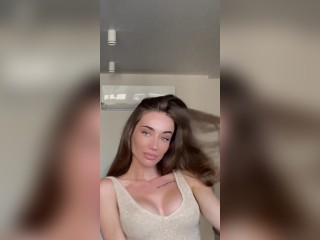 Visit LadyARINA profile