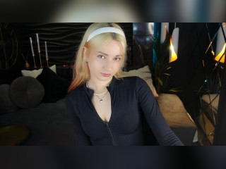 Visit JessieCuti profile