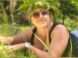 Visit PearlTemptation profile