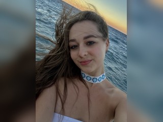 Visit TenderCuteLady profile