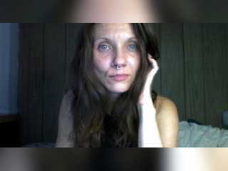 View loladan profile in Strip HiLo category