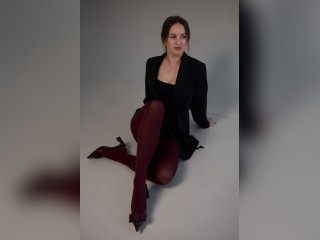 Visit DiamondTease profile