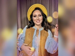 Visit OliviaWarm profile