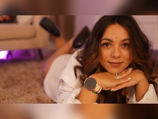 Visit RenesmeSweet profile