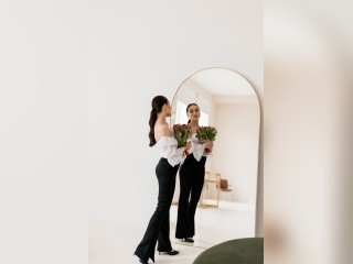 View KittyShy25 profile in Girls - A Little Shy category