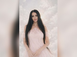 Visit 00Queen profile