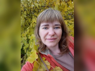 Visit LovelyAddiction profile