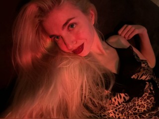 Visit Elunor profile