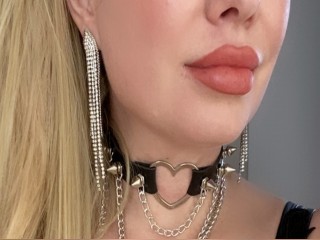 View LeliFre1 profile in Girls - A Little Shy category