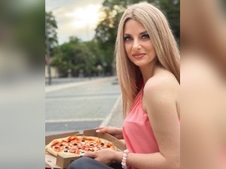 View SnowSpark profile in Girls - A Little Shy category