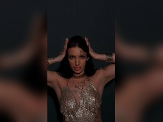 Visit Shakira profile