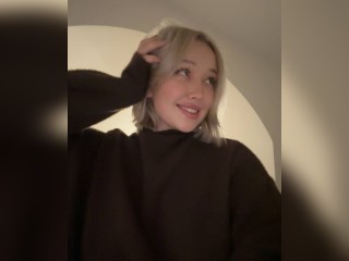Visit blondessa profile