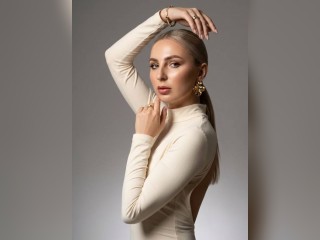 Visit HoneyDesire profile