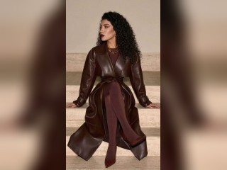 Visit NoirEmpress333 profile