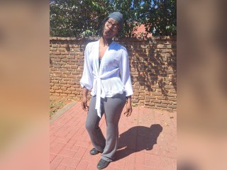 Visit IrieItesQueen profile