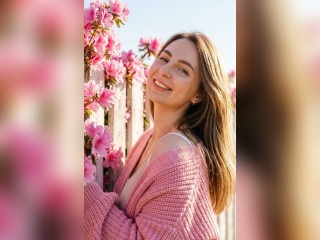 Visit HoneyDesire profile