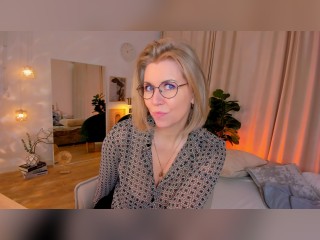 Visit AnnieLight profile