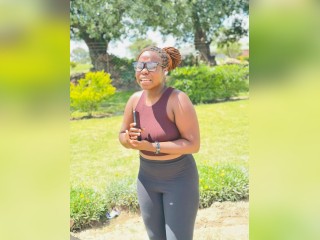 Visit Kinkydarkberry profile